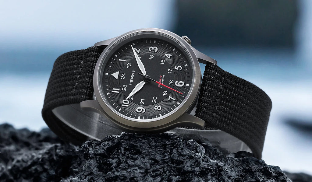 BERNY Titanium Watches for Men Super Luminous Sapphire Field Pilot Men's Watch Outdoor Quartz Wristwatch Lightweight 5ATM