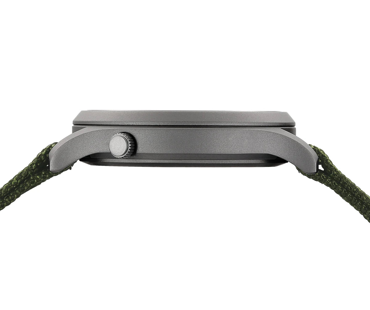 BERNY Titanium Watches for Men Super Luminous Sapphire Field Pilot Men's Watch Outdoor Quartz Wristwatch Lightweight 5ATM