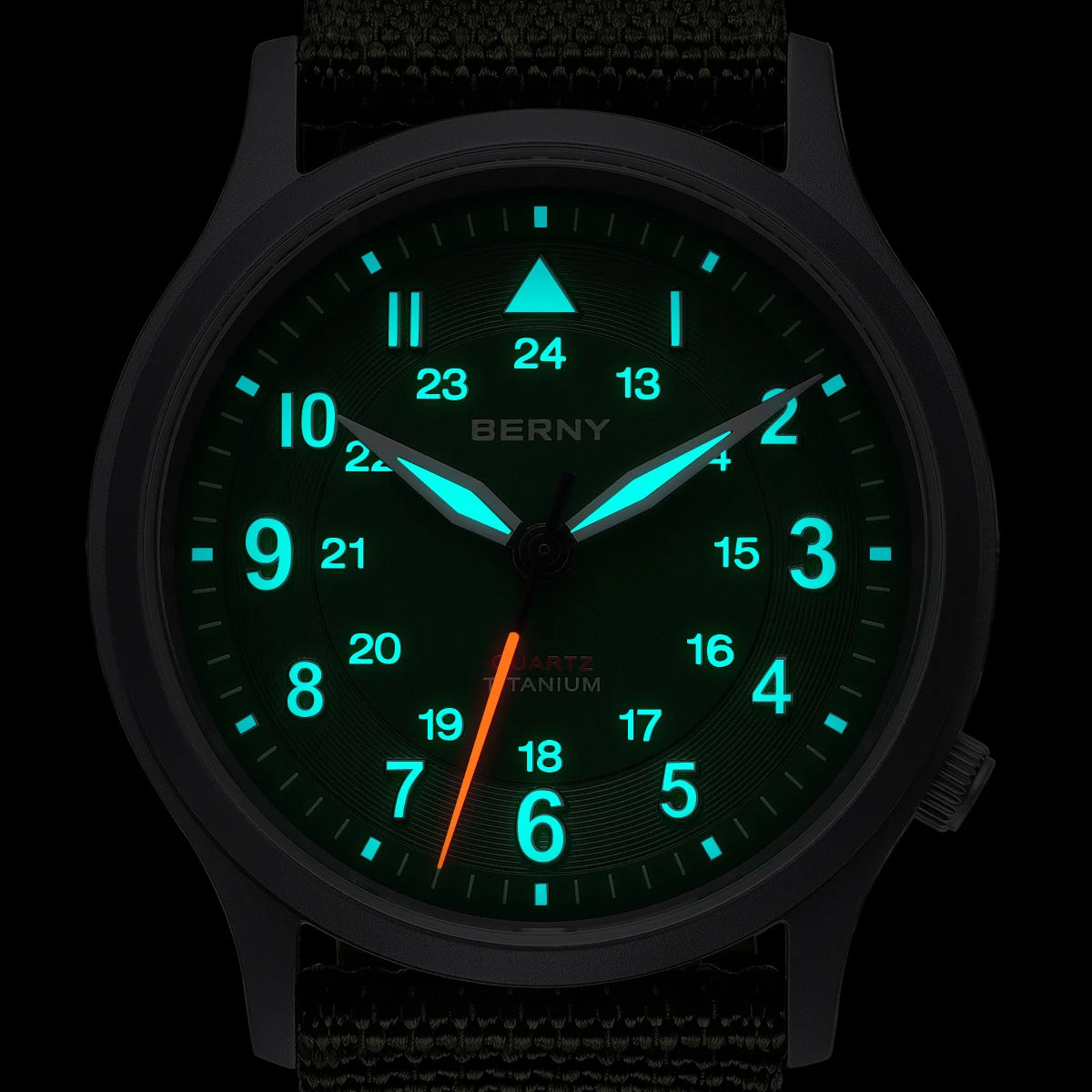 BERNY Titanium Watches for Men Super Luminous Sapphire Field Pilot Men's Watch Outdoor Quartz Wristwatch Lightweight 5ATM