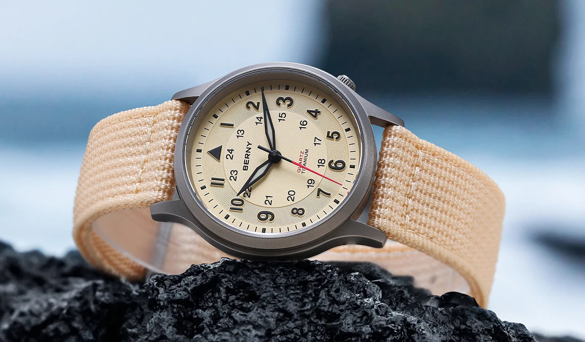 BERNY Titanium Watches for Men Super Luminous Sapphire Field Pilot Men's Watch Outdoor Quartz Wristwatch Lightweight 5ATM