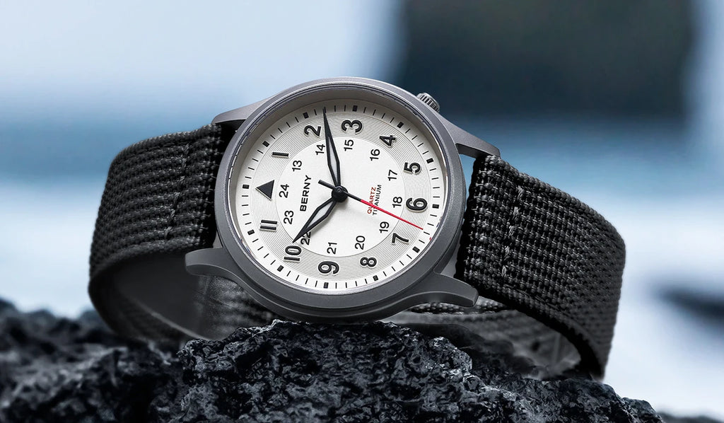 BERNY Titanium Watches for Men Super Luminous Sapphire Field Pilot Men's Watch Outdoor Quartz Wristwatch Lightweight 5ATM