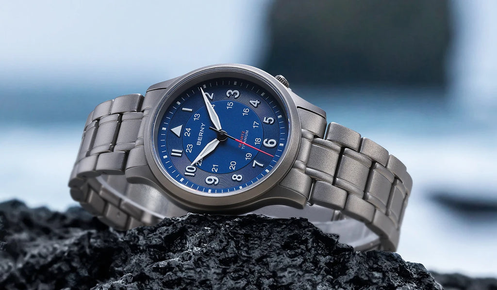 BERNY Titanium Watches for Men Super Luminous Sapphire Field Pilot Men's Watch Outdoor Quartz Wristwatch Lightweight 5ATM