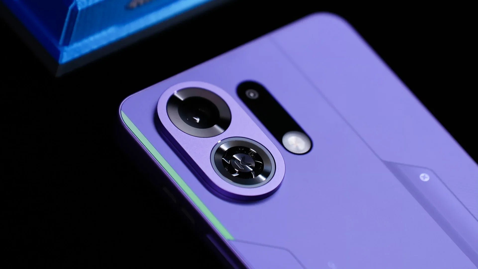 OPPO K13 Turbo Pro 5G Snapdragon 8s Gen4  6.8" AMOLED 120Hz 7000mAh Battery 80W SuperVOOC 50MP Camera NFC OTA  Turbo ColorOS 15