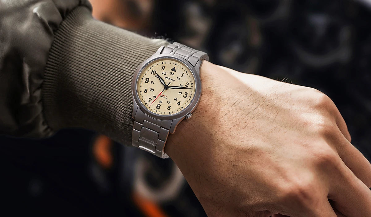 BERNY Titanium Watches for Men Super Luminous Sapphire Field Pilot Men's Watch Outdoor Quartz Wristwatch Lightweight 5ATM